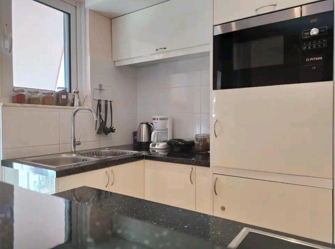 Stylish -Modern Apartment Heart Of Marousi Athene Buitenkant foto